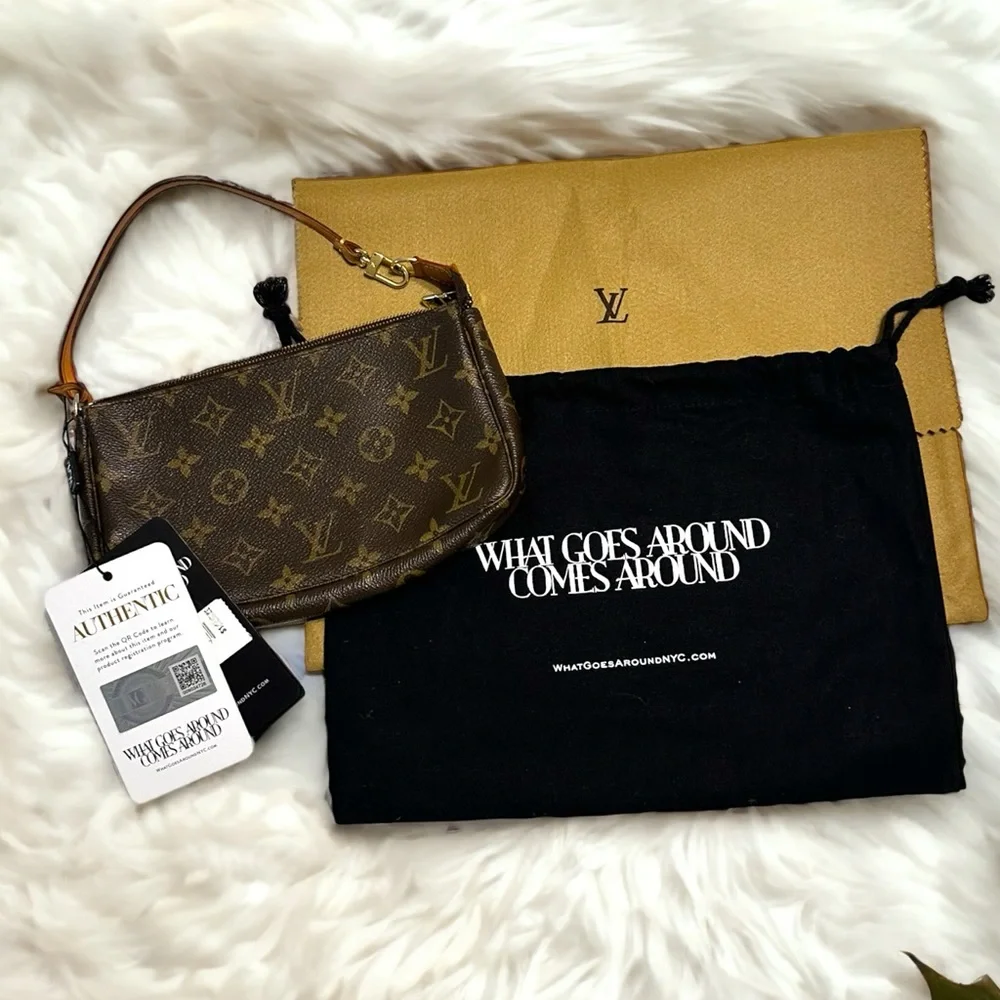 LOUIS VUITTON MONOGRAM CANVAS POCHETTE- Vintage Pre-loved - Authentic with tags - Picture 5 of 12